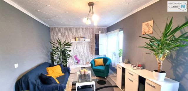 dom wolnostojący, 5 pokoi Kielce Białogon. Zdjęcie 1