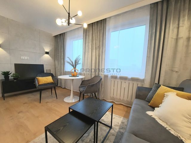 Mieszkanie 3-pokojowe Rzeszów. Zdjęcie 1