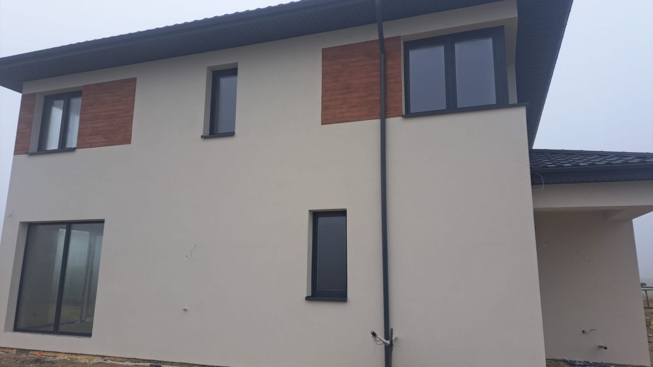 bliźniak, 4 pokoje Turka. Zdjęcie 3