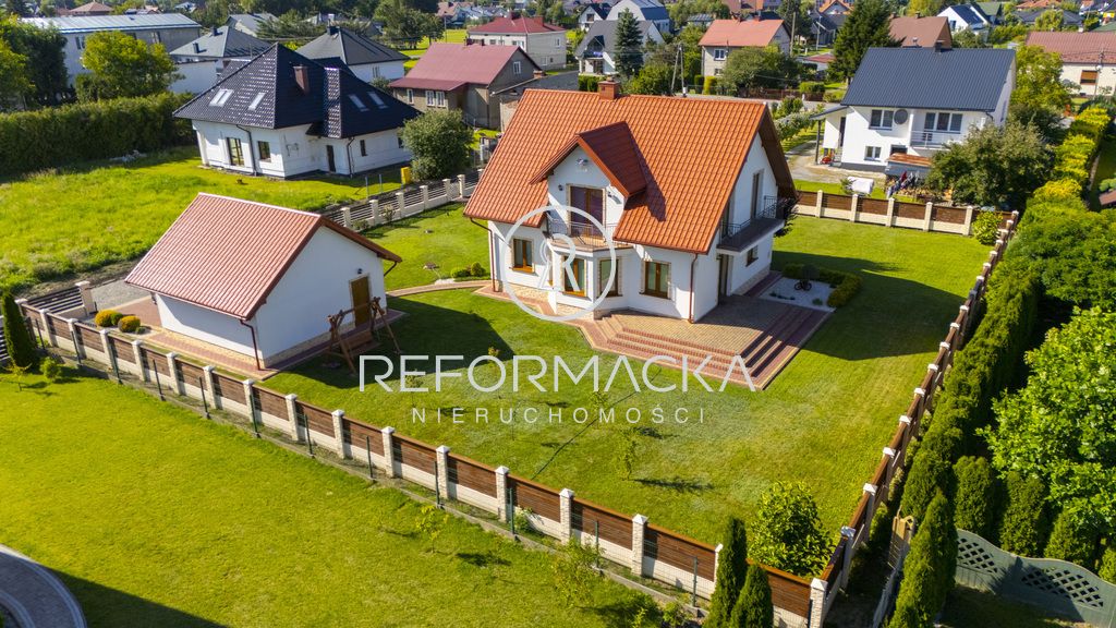 dom wolnostojący, 6 pokoi Sędziszów Małopolski. Zdjęcie 1