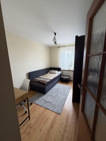 Pokój Kraków Dębniki, ul. Czerwone Maki. Zdjęcie 1