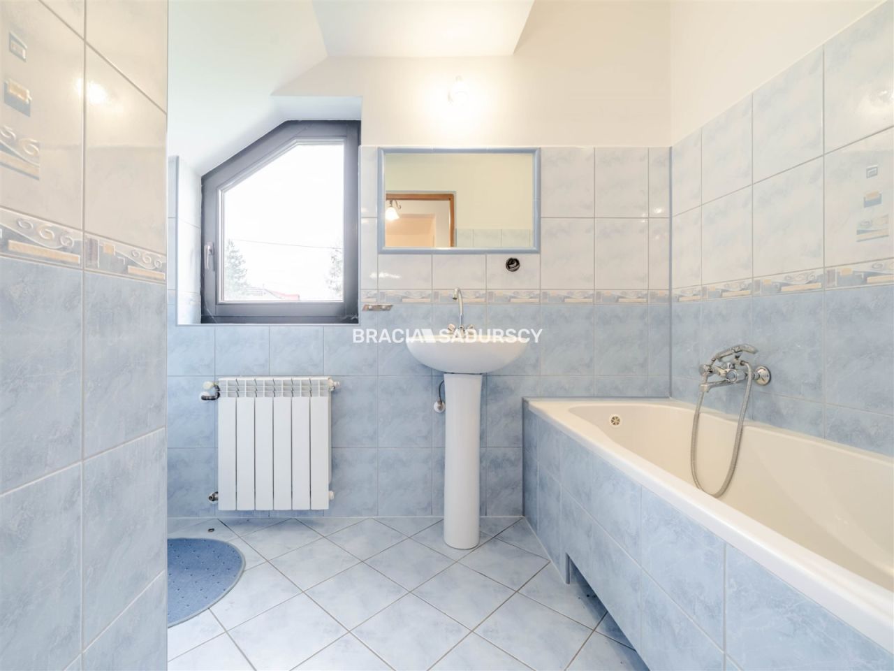 dom wolnostojący, 5 pokoi Krzyszkowice. Zdjęcie 17