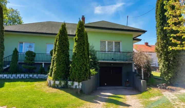 dom wolnostojący, 5 pokoi Cząstków Mazowiecki