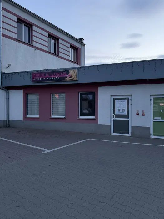 Lokal Strzelin, ul. Dzierżoniowska. Zdjęcie 1