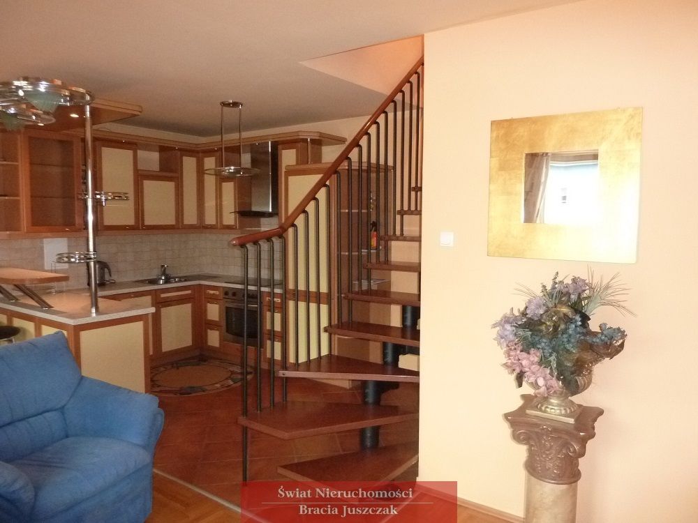 Mieszkanie 3-pokojowe Wrocław, ul. Róży Wiatrów. Zdjęcie 3