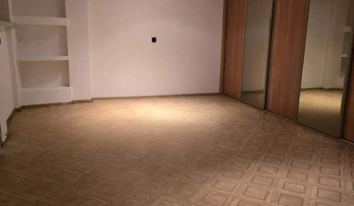 Lokal Warszawa Śródmieście, ul. Emilii Plater