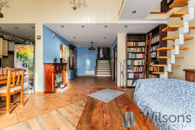 Mieszkanie 4-pokojowe Gdynia Dąbrowa, ul. Poziomkowa. Zdjęcie 3