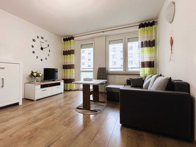 Mieszkanie 2-pokojowe Gorzów Wielkopolski Górczyn, ul. Plac Jana Pawła II. Zdjęcie 1