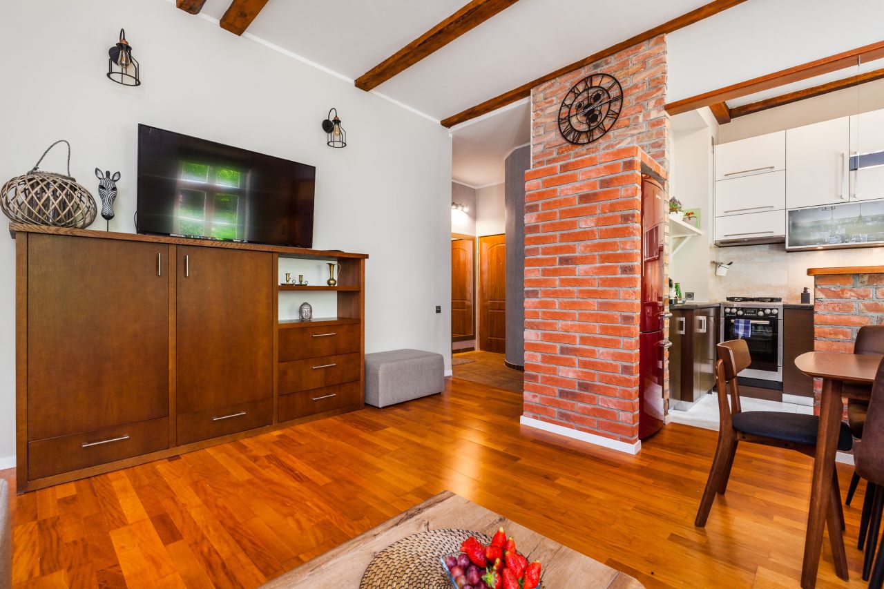 Mieszkanie 3-pokojowe Sopot Centrum, ul. Alfonsa Chmielewskiego. Zdjęcie 4