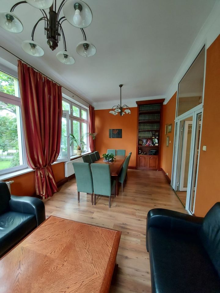 Lokal Jelenia Góra Centrum, ul. Adama Mickiewicza. Zdjęcie 9