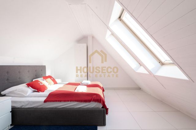 bliźniak, 11 pokoi Gdynia Kamienna Góra, ul. Józefa Korzeniowskiego. Zdjęcie 4