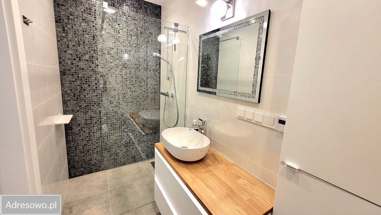 Mieszkanie 3-pokojowe Bielsko-Biała Śródmieście, ul. Jana Sobieskiego. Zdjęcie 4