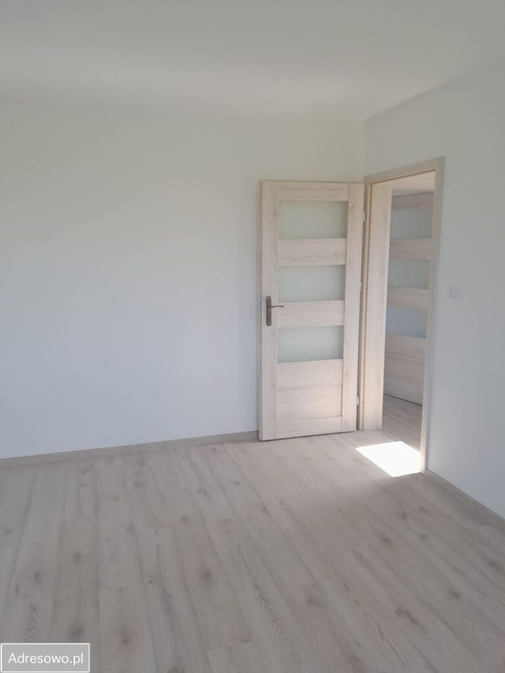 bliźniak, 5 pokoi Bożków. Zdjęcie 5