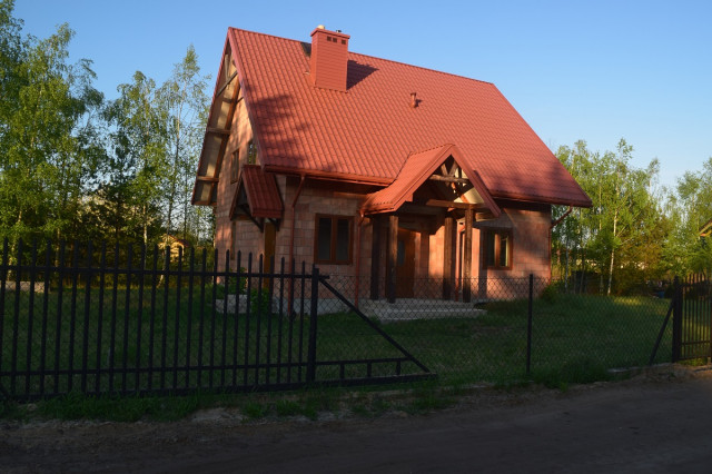 dom wolnostojący, 4 pokoje Nisko Moskale, ul. Zamknięta. Zdjęcie 1