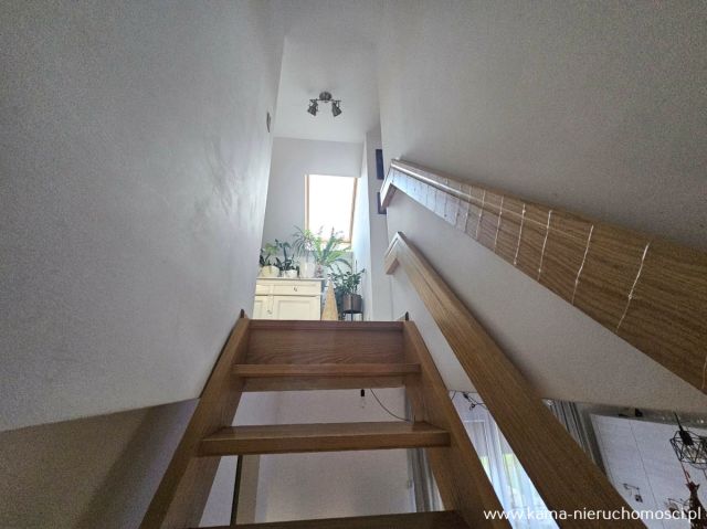 dom wolnostojący, 4 pokoje Czernica. Zdjęcie 14