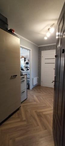 Mieszkanie 2-pokojowe Stołeczna. Zdjęcie 1
