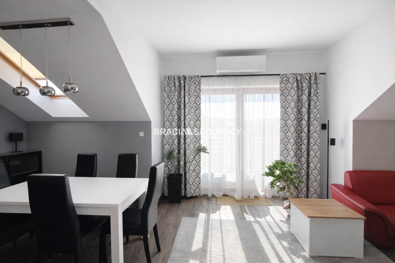 Mieszkanie 5-pokojowe Kraków Swoszowice, ul. Władysława Taklińskiego. Zdjęcie 2