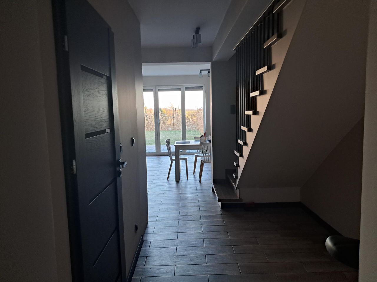 bliźniak, 4 pokoje Mikoszowa. Zdjęcie 4