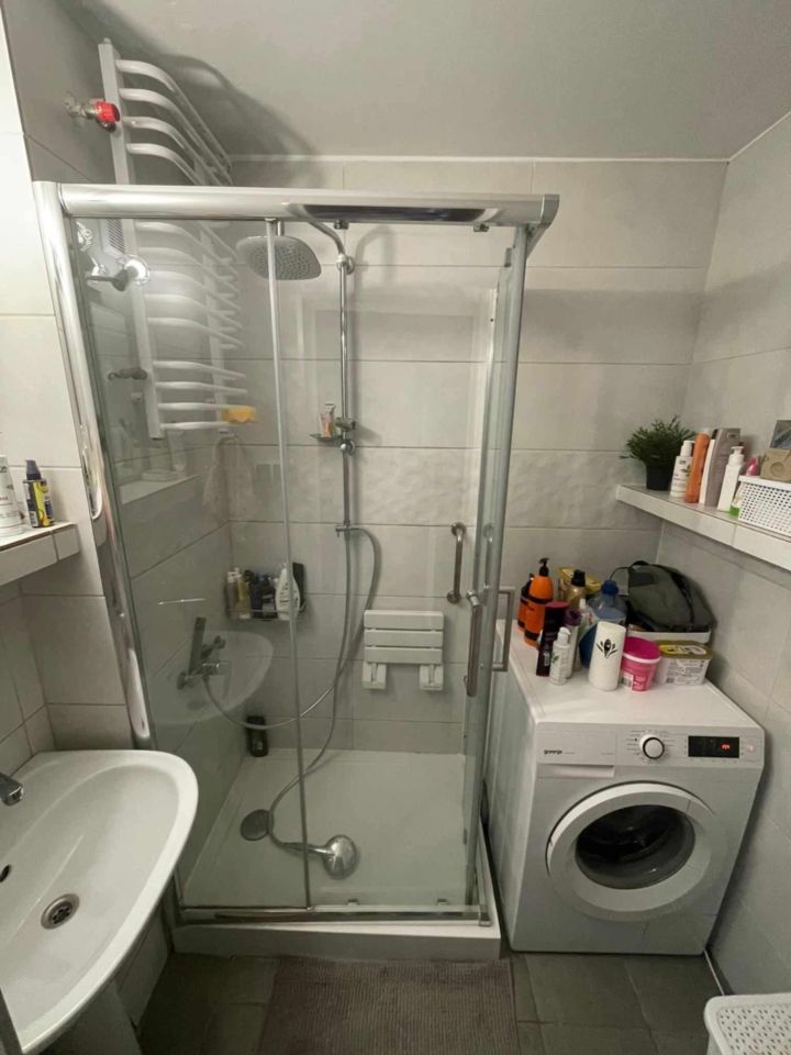 Mieszkanie 4-pokojowe Oleśnica, ul. mjr. Henryka Sucharskiego. Zdjęcie 2