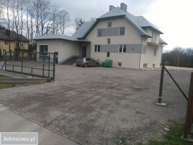 dom wolnostojący, 8 pokoi Ostrowiec Świętokrzyski, ul. Bałtowska. Zdjęcie 1