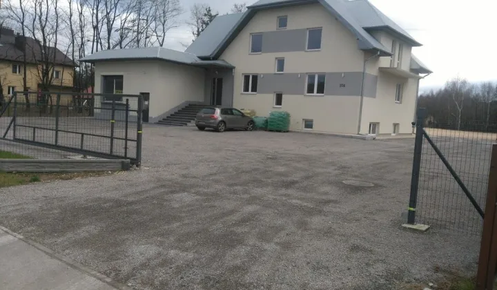 dom wolnostojący, 8 pokoi Ostrowiec Świętokrzyski, ul. Bałtowska