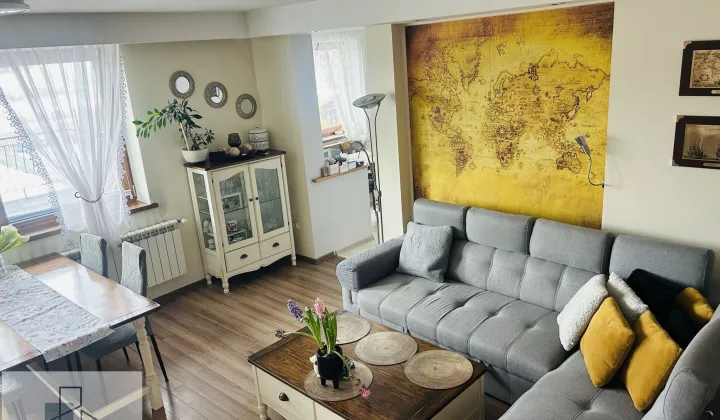 dom szeregowy, 11 pokoi Nikutowo