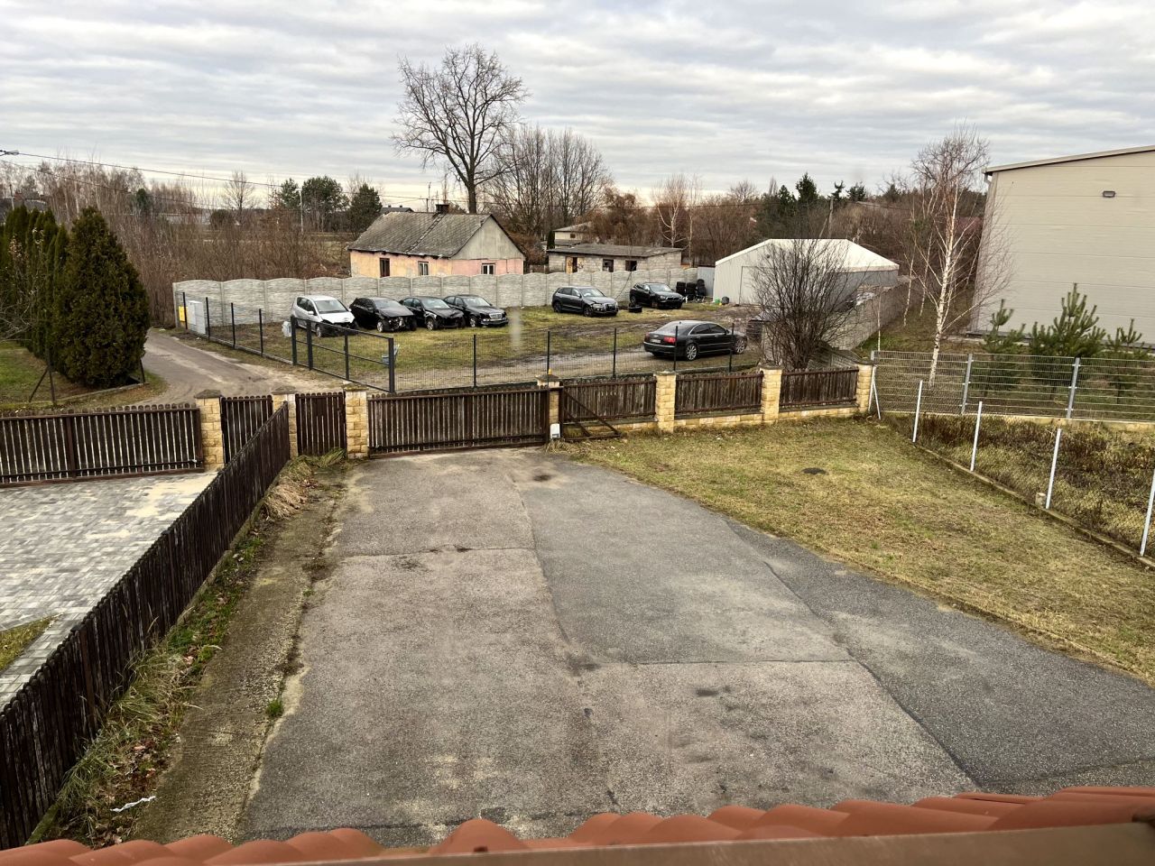 bliźniak, 5 pokoi Lasowice. Zdjęcie 15