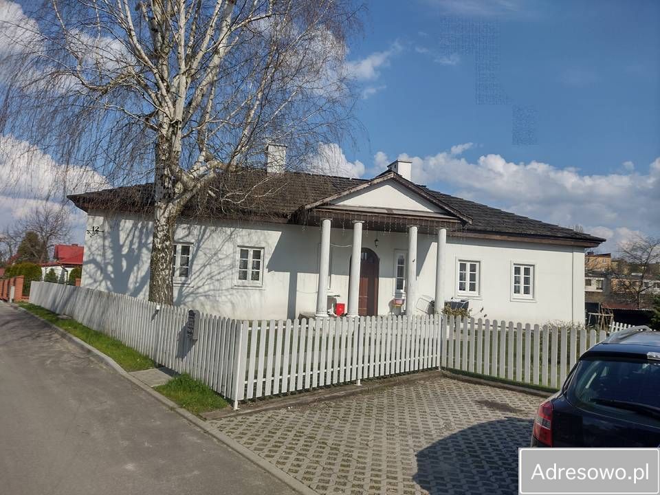 dom wolnostojący, 7 pokoi Hrubieszów Śródmieście, ul. Krucza. Zdjęcie 1