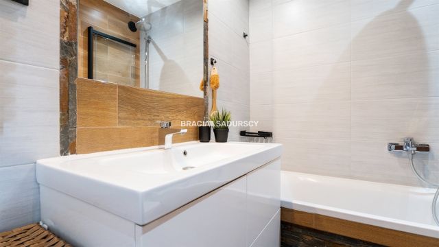 Mieszkanie 2-pokojowe Wieliczka, ul. Modrzewiowa. Zdjęcie 16