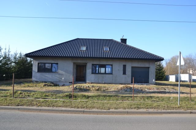 dom wolnostojący Dzierżoniów, ul. Brzegowa. Zdjęcie 1