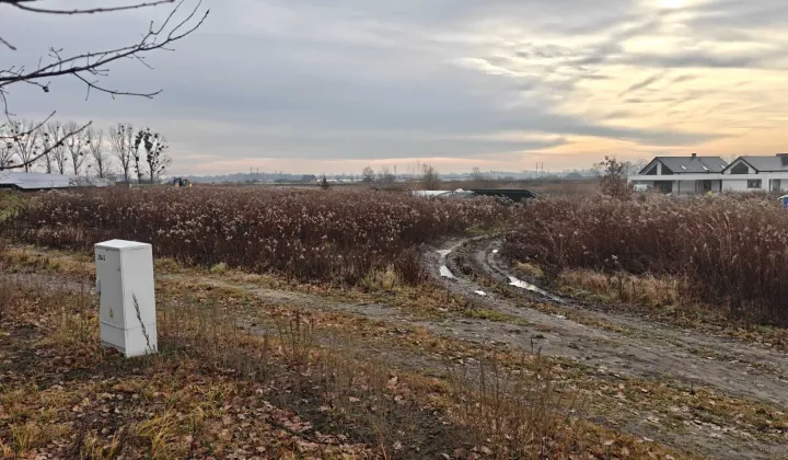 Działka inwestycyjna Smolec, ul. Wrocławska