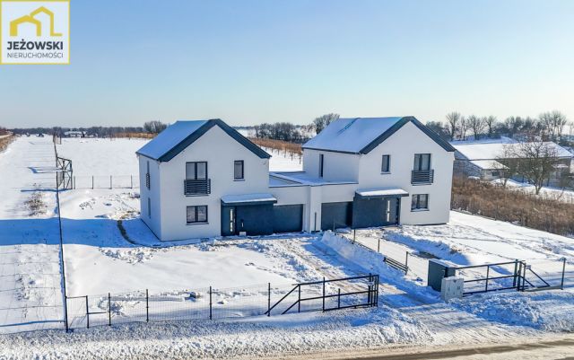 bliźniak, 5 pokoi Baszki. Zdjęcie 5