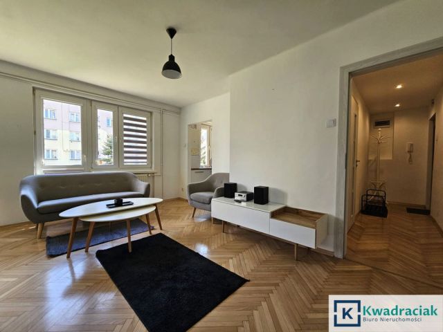 Mieszkanie 2-pokojowe Krosno, ul. Tysiąclecia. Zdjęcie 3