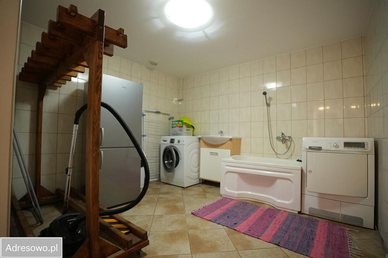 dom wolnostojący, 5 pokoi Zawoja Magurka. Zdjęcie 13