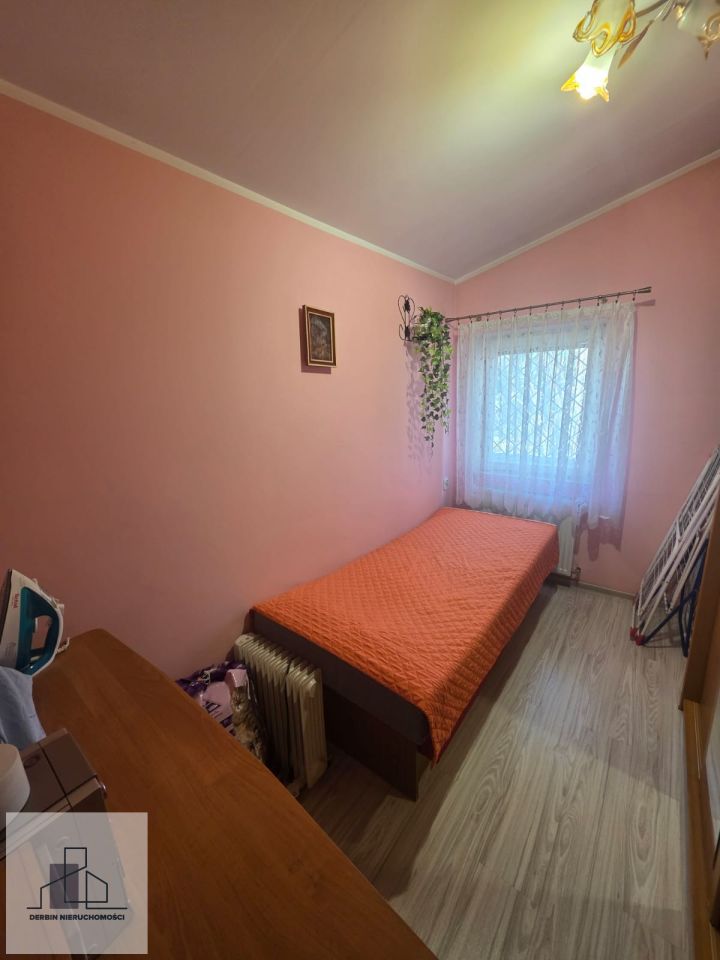 dom wolnostojący, 4 pokoje Poddębie. Zdjęcie 9