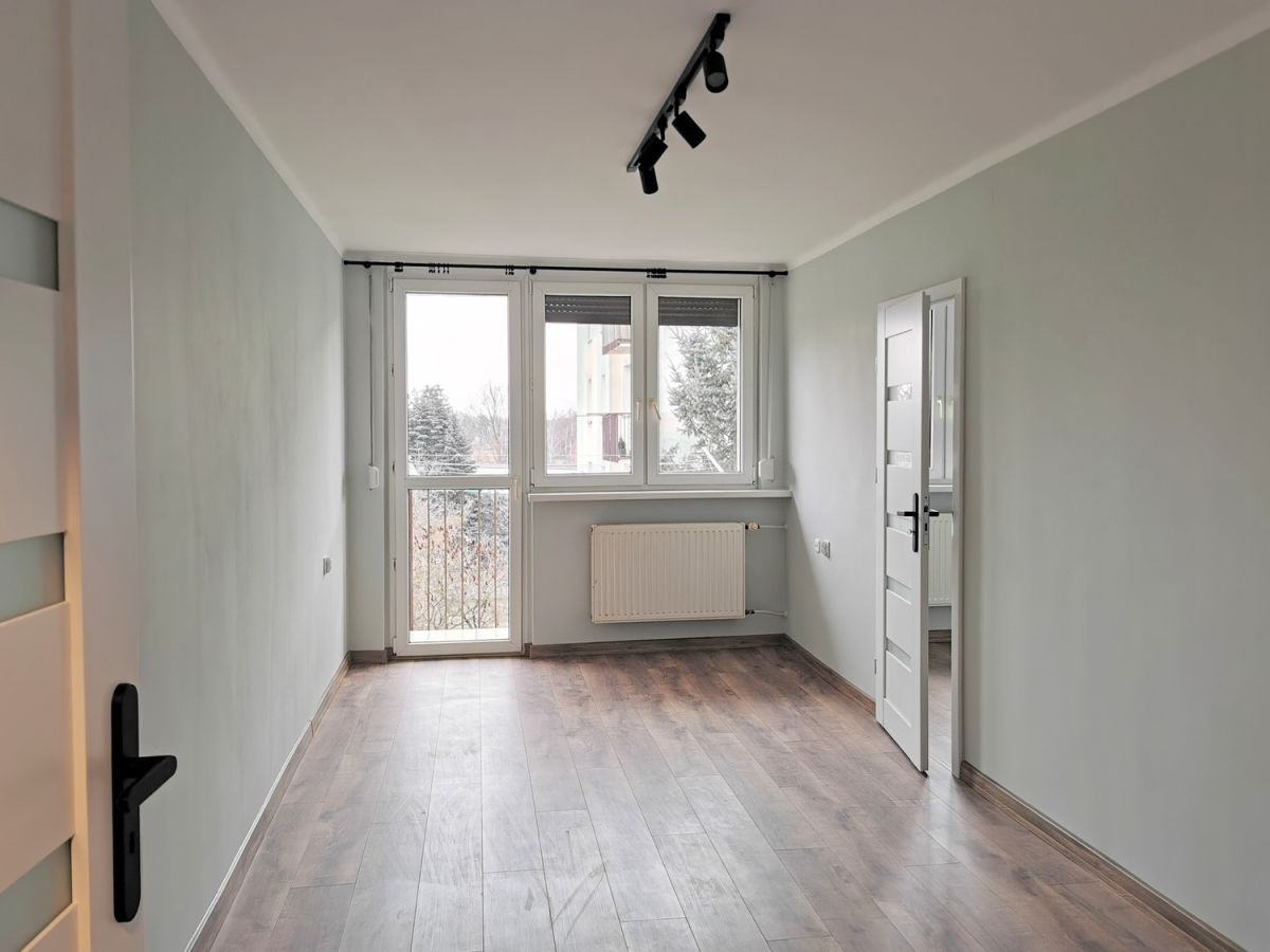 Mieszkanie 3-pokojowe Pleszew, ul. Aleje Wojska Polskiego. Zdjęcie 1