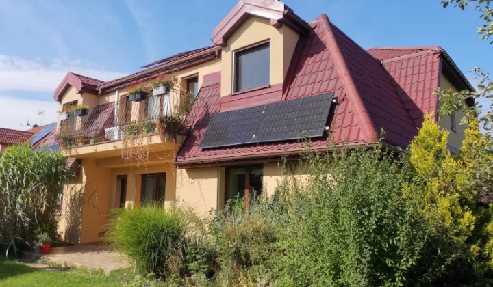 dom wolnostojący, 7 pokoi Kazimierów Zastawie, ul. Czereśniowa