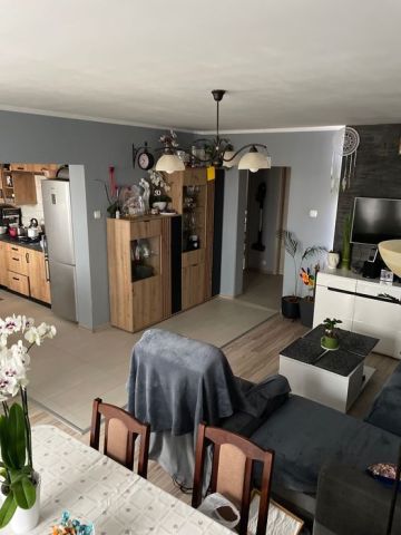 Mieszkanie 3-pokojowe Pniewy, ul. Spacerowa. Zdjęcie 1