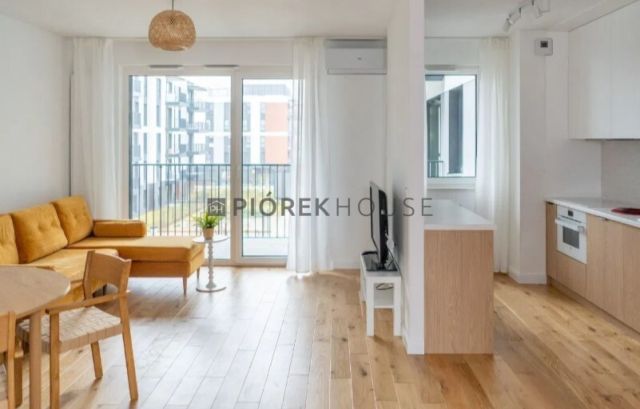 Mieszkanie 3-pokojowe Warszawa Praga-Południe, ul. Siennicka. Zdjęcie 1