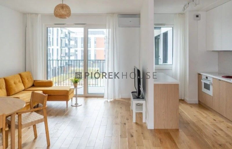 Mieszkanie 3-pokojowe Warszawa Praga-Południe, ul. Siennicka