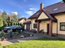 dom wolnostojący, 6 pokoi Wysoka, ul. Brzozowa. Zdjęcie 1