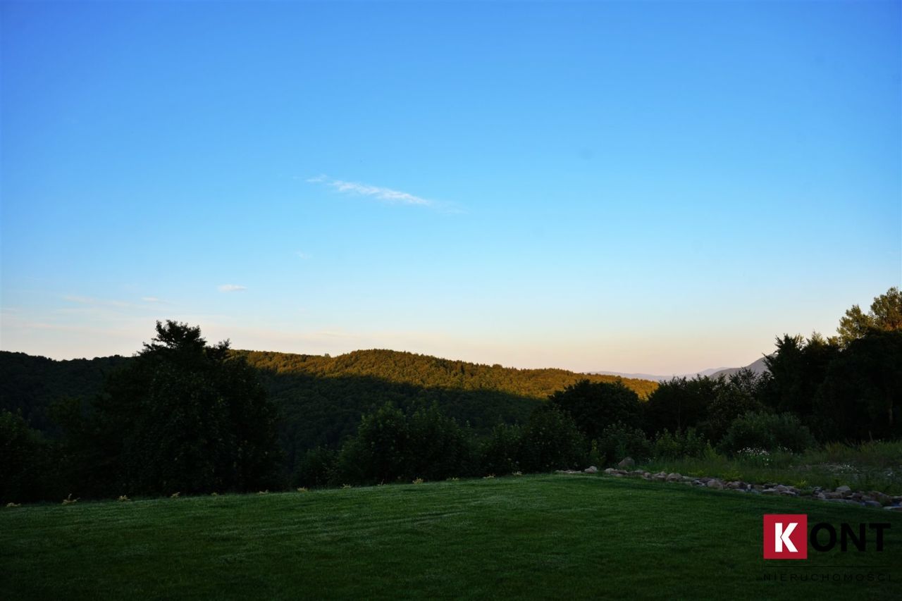 dom wolnostojący, 4 pokoje Zawadka. Zdjęcie 21