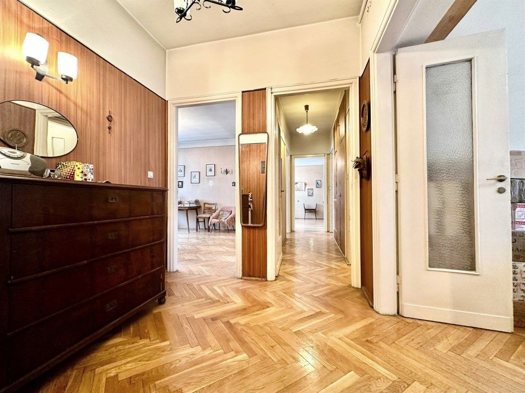 Mieszkanie 4-pokojowe Warszawa Śródmieście, ul. Wilcza. Zdjęcie 5