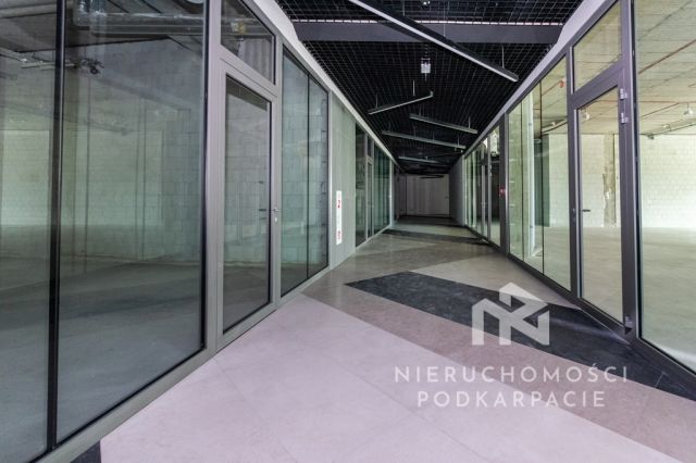 Lokal Rzeszów, ul. Fryderyka Szopena. Zdjęcie 2