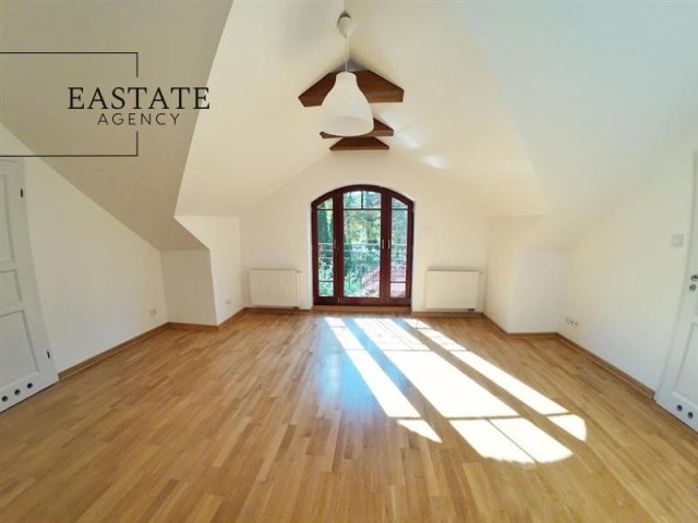 bliźniak, 7 pokoi Konstancin-Jeziorna, ul. Bartosza Głowackiego. Zdjęcie 16