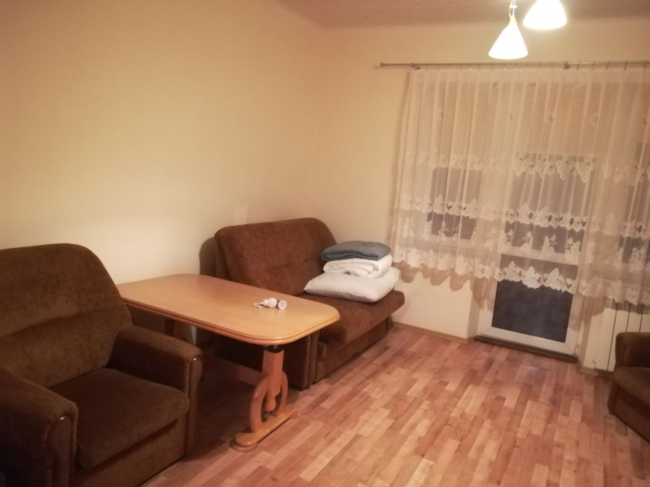 dom wolnostojący, 5 pokoi Radomsko Centrum, ul. Piłsudskiego. Zdjęcie 2