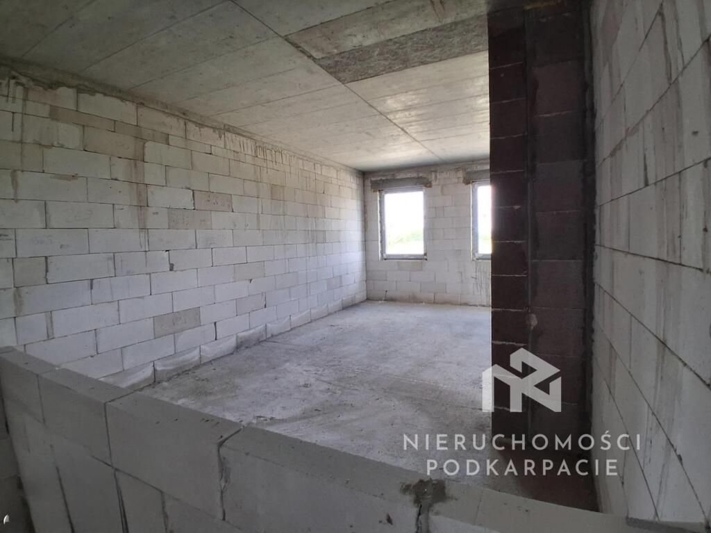 Hala/magazyn Tuszów Narodowy. Zdjęcie 13