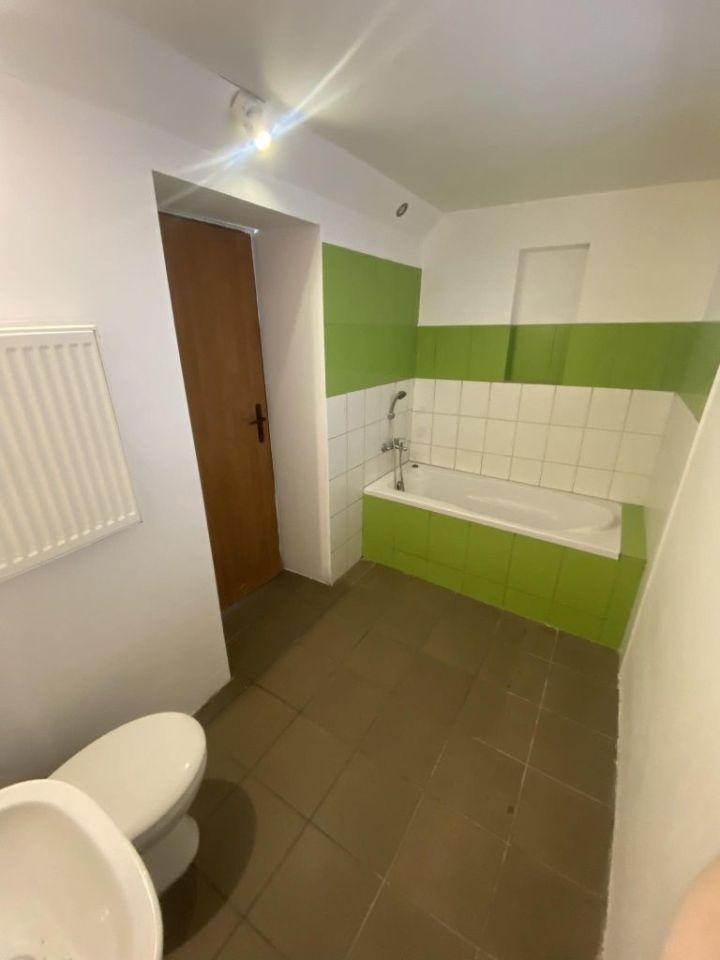 Mieszkanie 3-pokojowe Złoczew. Zdjęcie 7