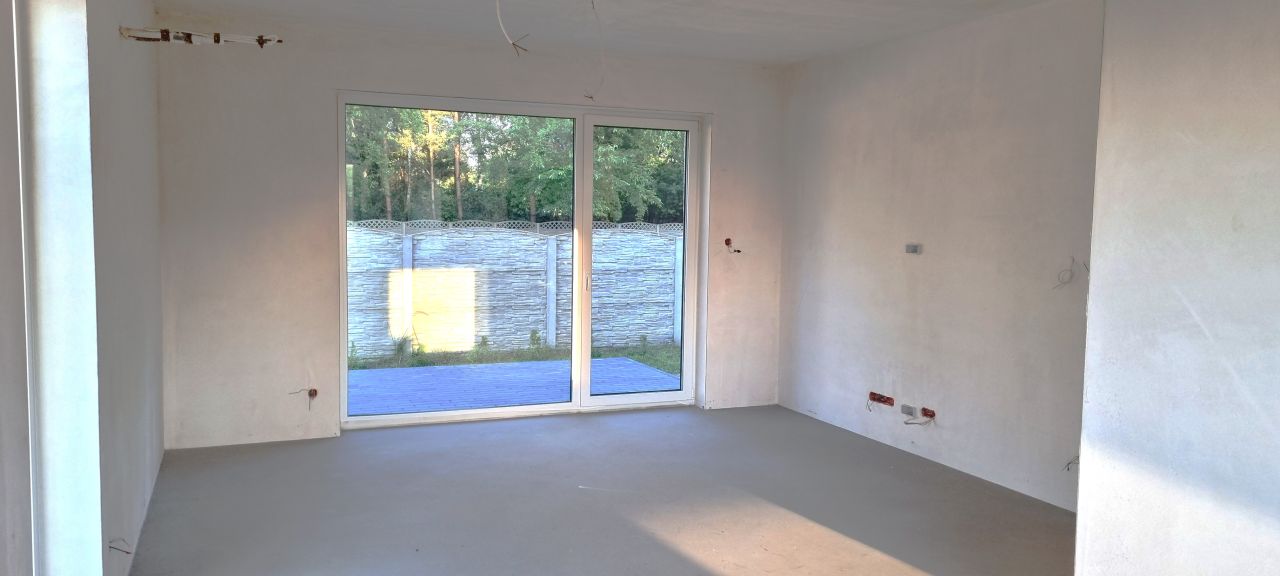 bliźniak, 5 pokoi Konstantynów Łódzki, ul. 1 Maja. Zdjęcie 5