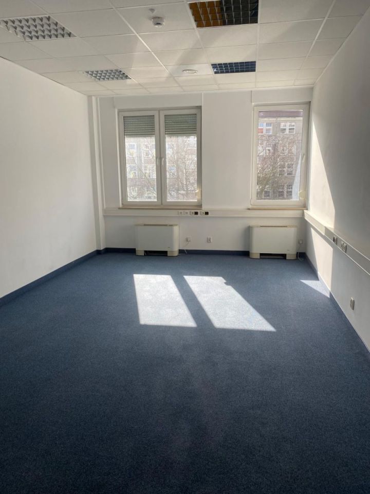 Lokal Wrocław Stare Miasto, pl. marsz. Józefa Piłsudskiego. Zdjęcie 10